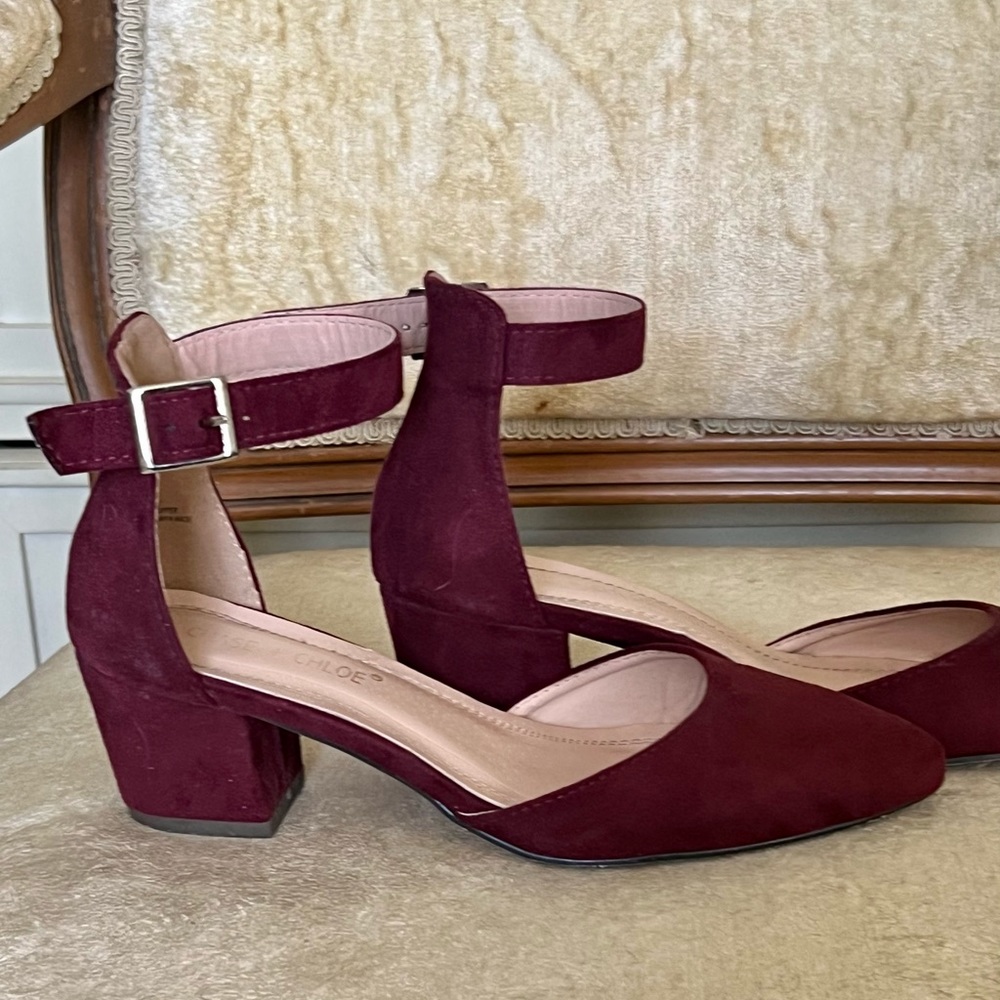 Women’s shoes